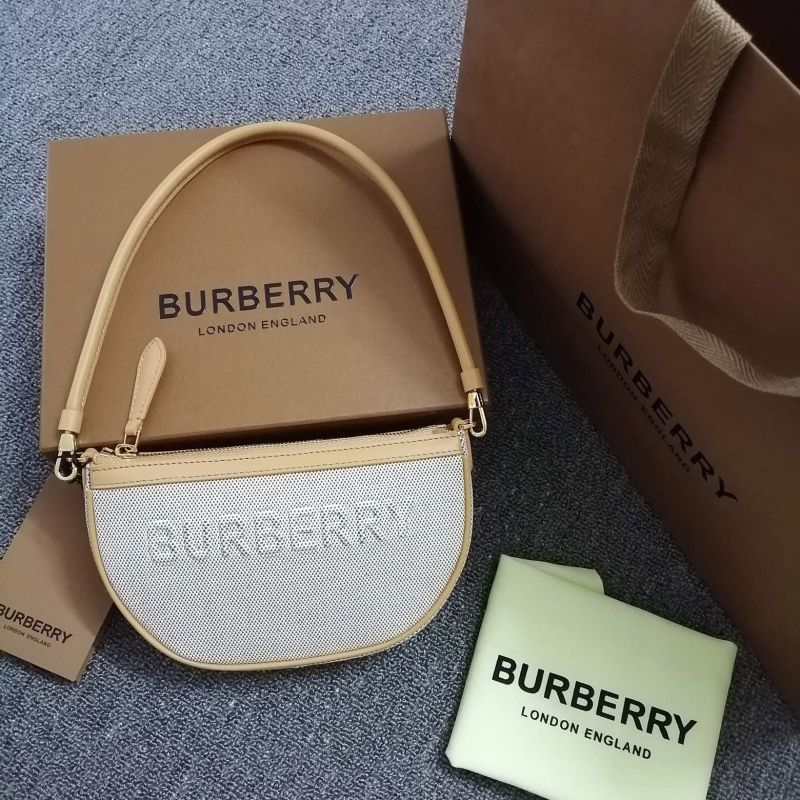 B**rry top handle bags
